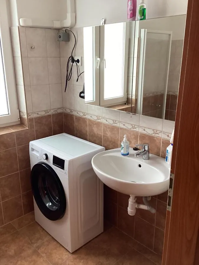 Mesi Lux Apartman Hajduszoboszlo 0*,